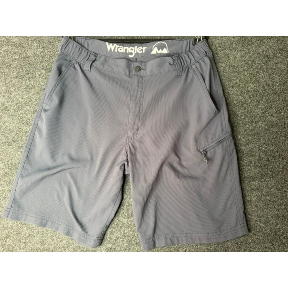 Wrangler Outdoor Series Mens Gray Cargo Shorts Size 36 112353373 Utility Hiking